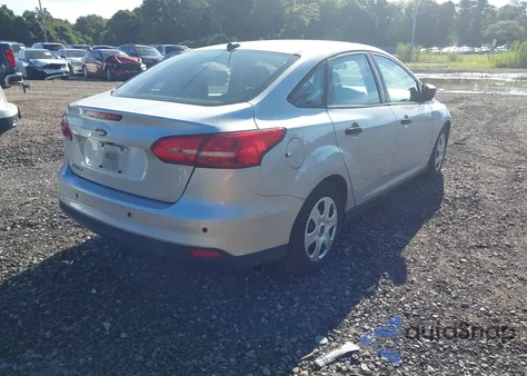 2016 Ford Focus S from USA, damaged, VIN 1FADP3E20GL352969